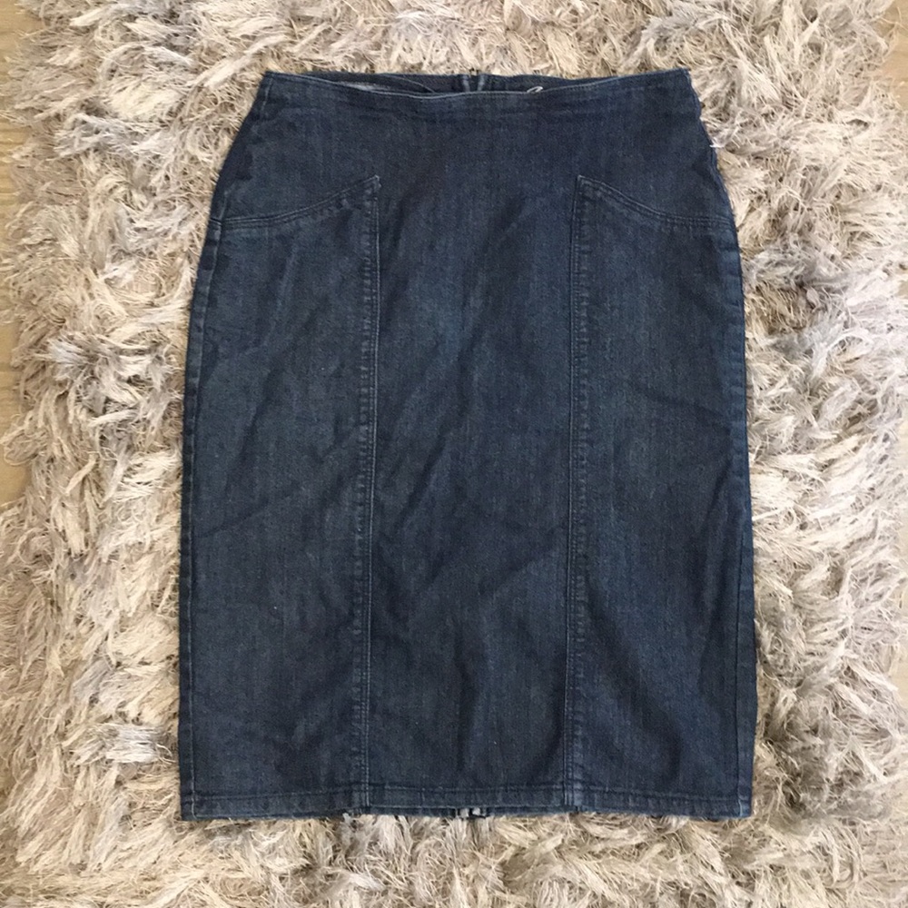 Denim skirt - Picture 2 of 6